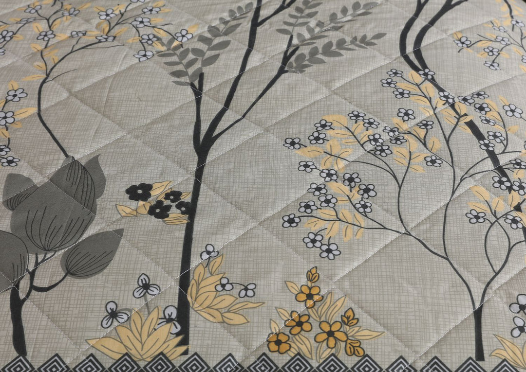 IVORY COMFORTER SET- 7 PCS